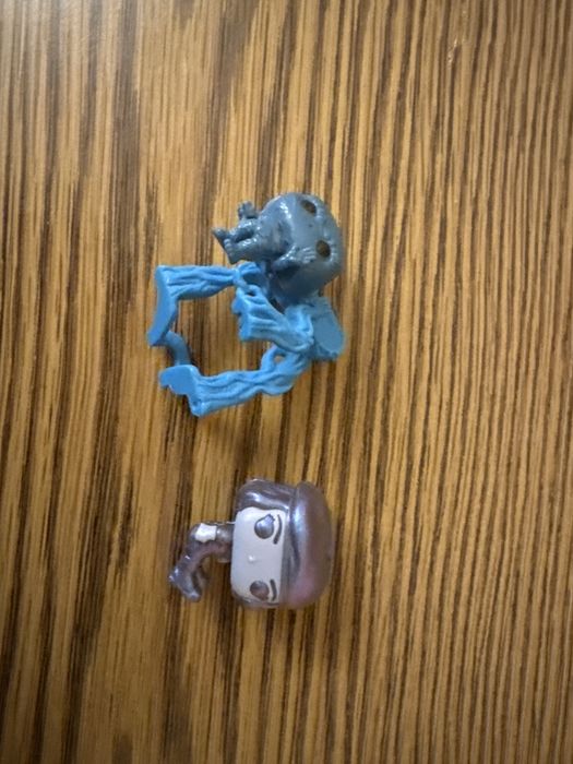 Обміняю фігурки кіндер джой дивні дива