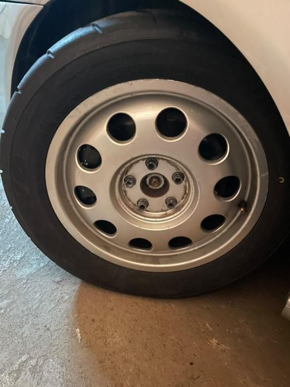 Jantes da moda 15 Audi 5x100(ler descrição )