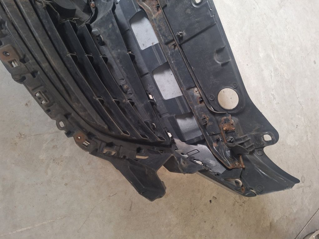 Atrapa grill Mazda 6 gj  2014 r