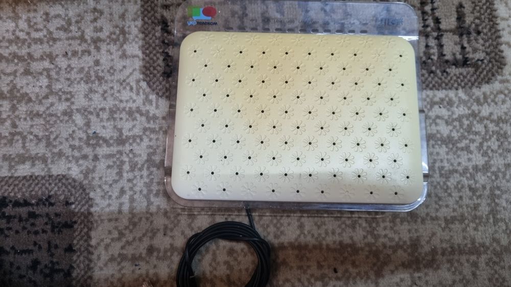 Продам супутниковий ресівер,роутер,антена.