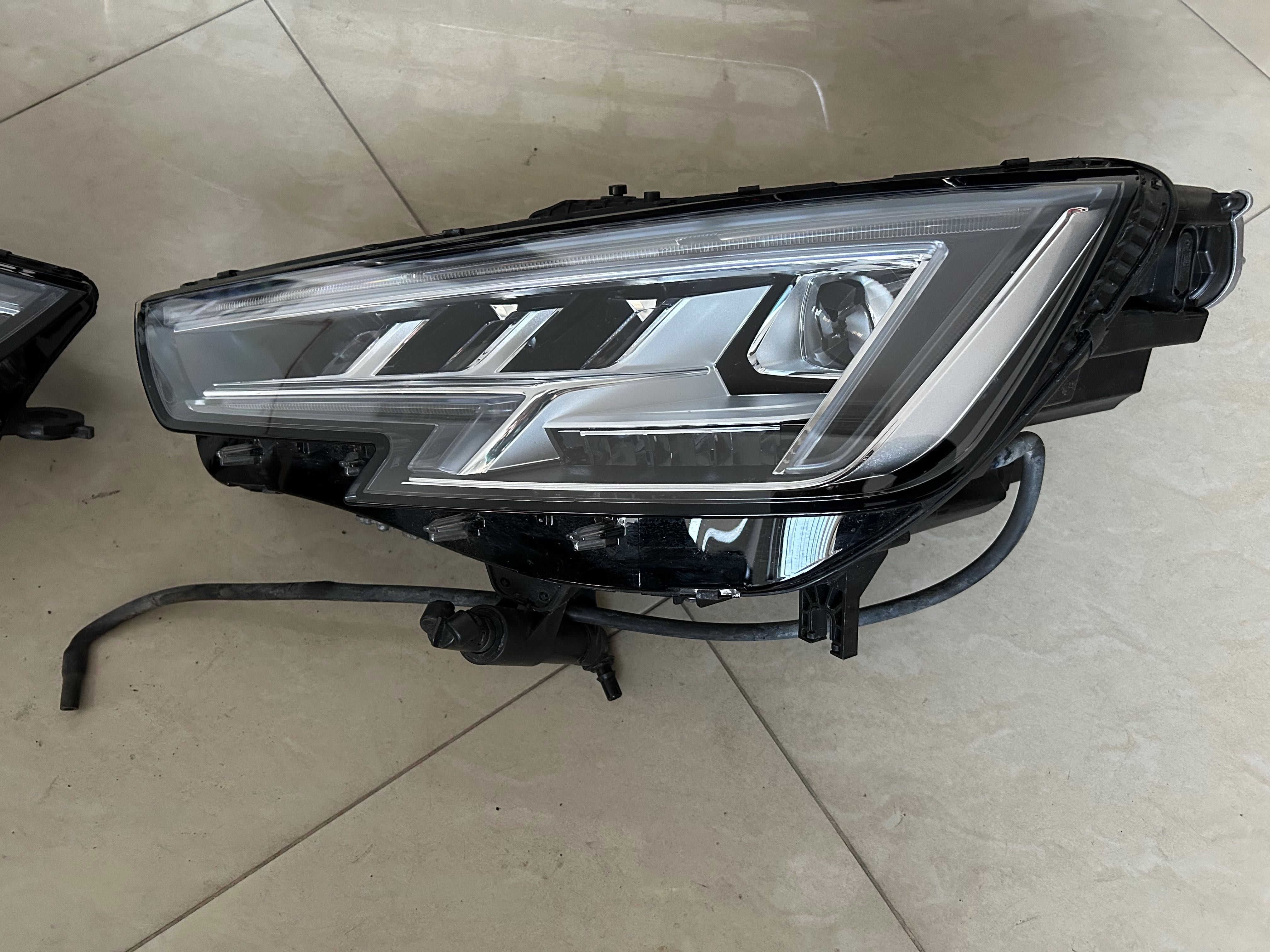 Lampy przód Audi A4 B9 Matrix Europa kompletne