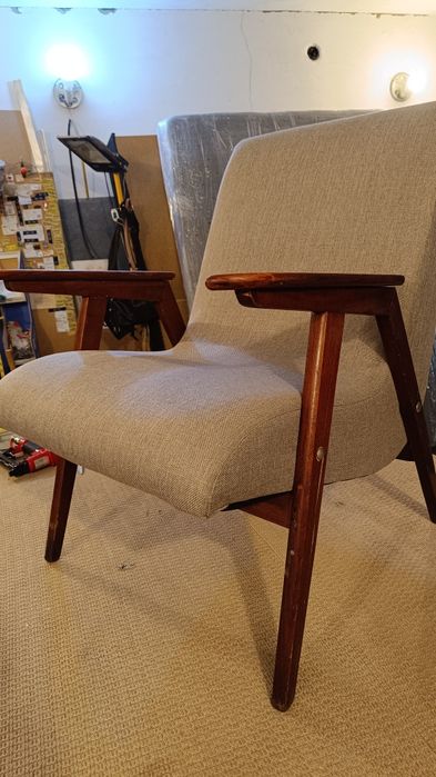 Перетяжка мебели и ремонт мягкой мебели.Химчистка.Чистка ковров.