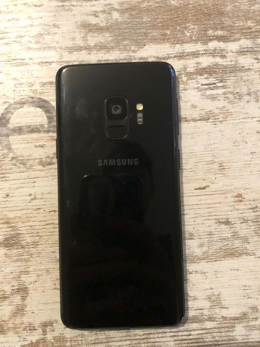 Самсунг с9 в хорошем состоянии равноценный обмен