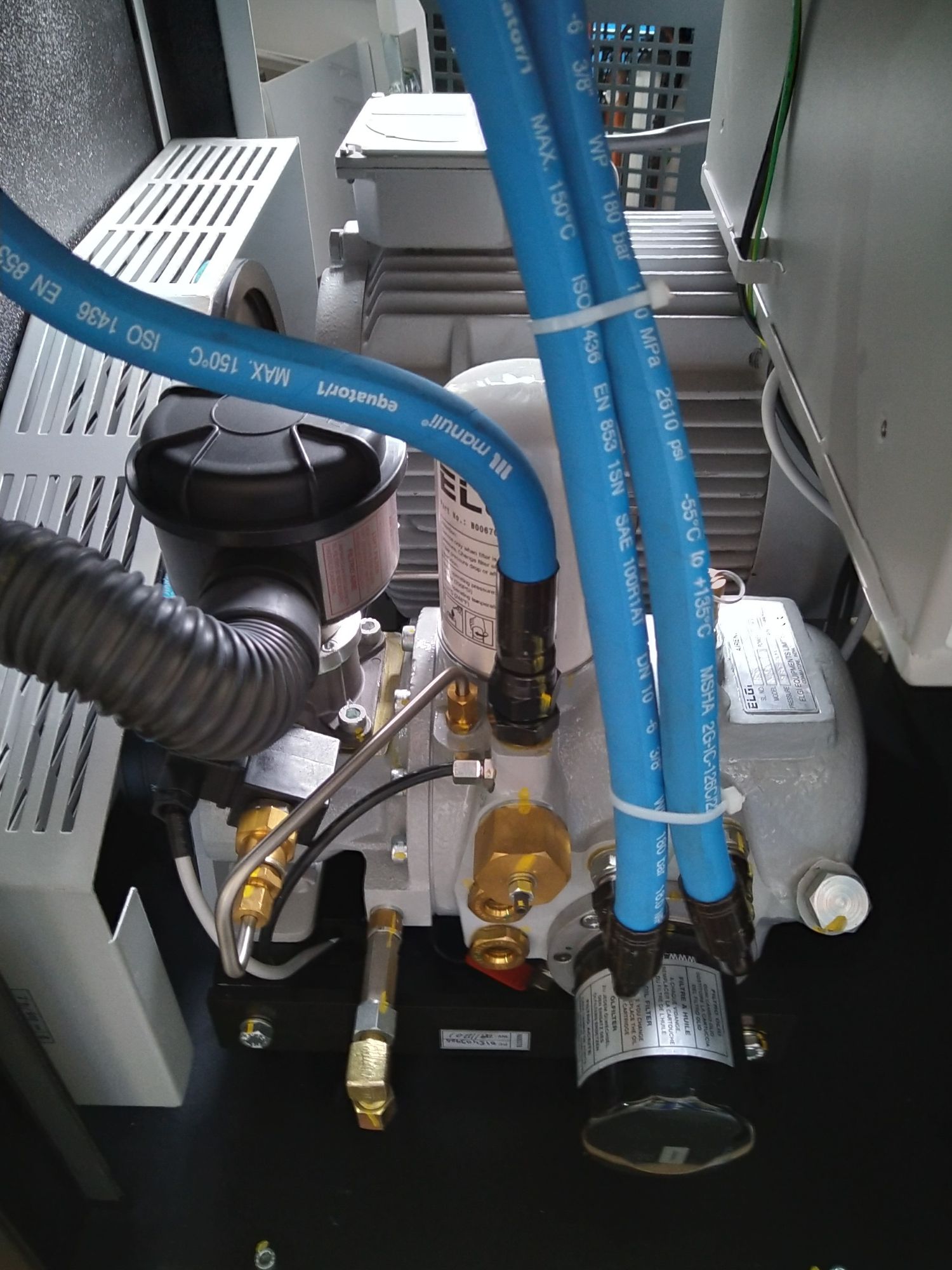 Compressor ar 7.5hp  parafusos novo ELGI 7.5 CV