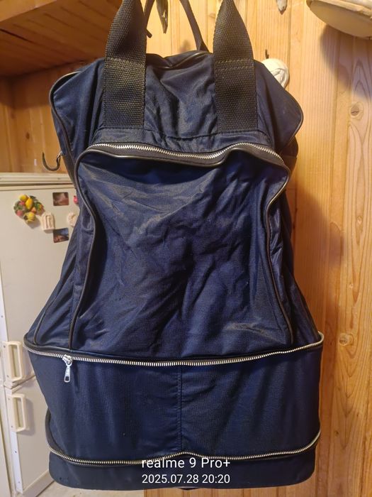 Torbę podróżną bardzo wygodną lekka sprzedam