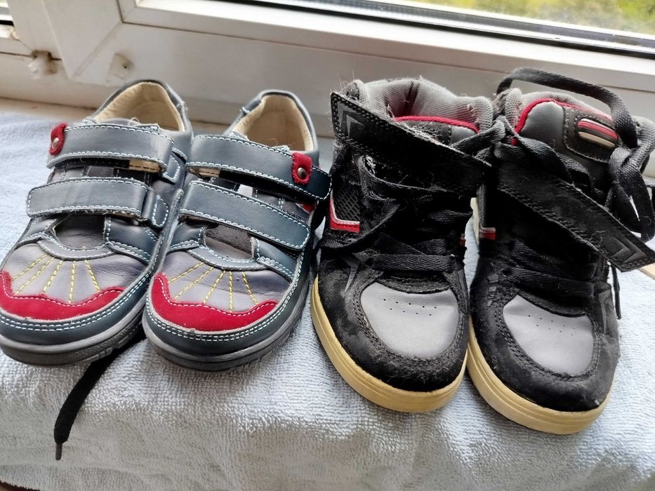 Кросівки ,макасіни дитячі 30-31 розмір