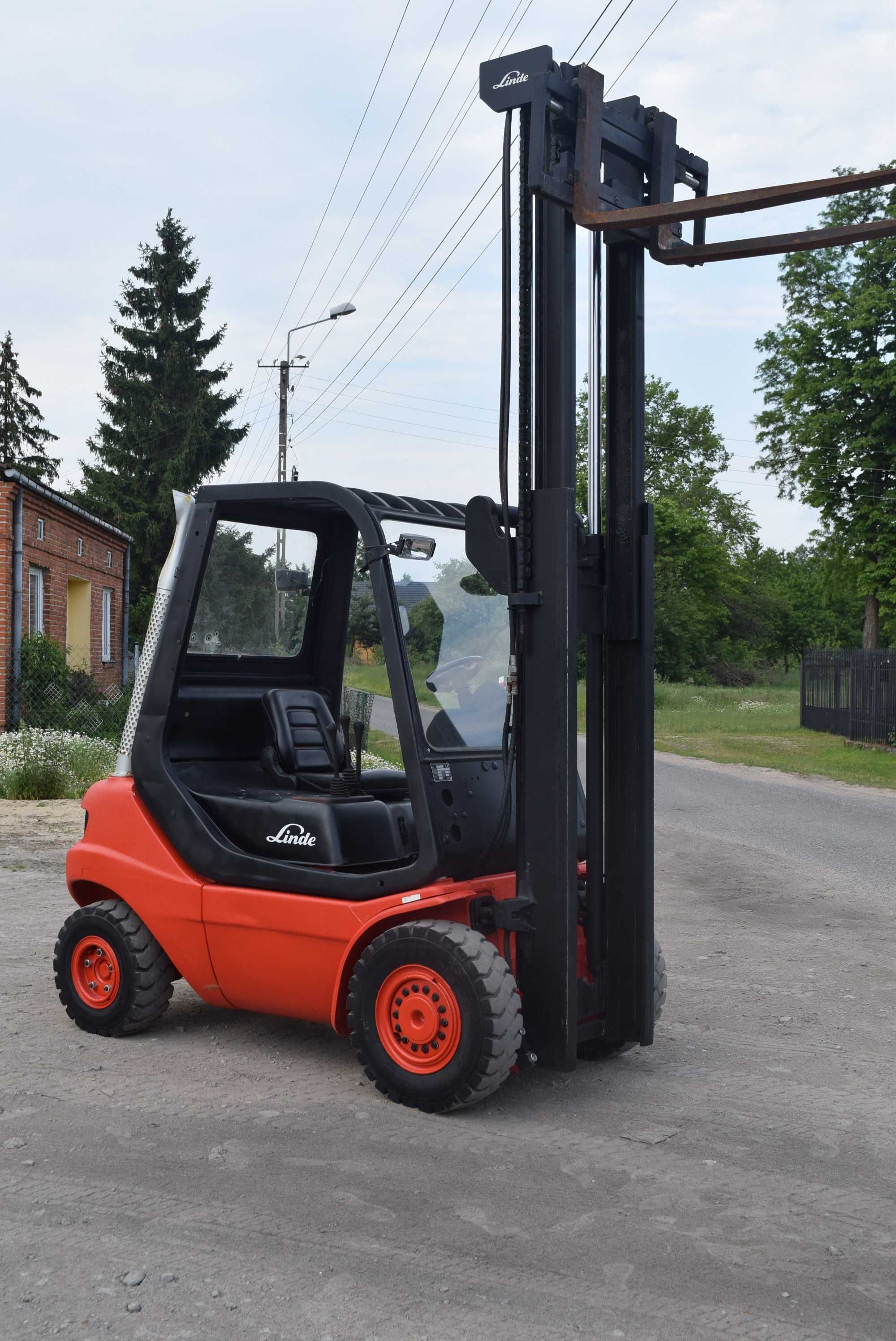 Wózek widłowy Linde H20