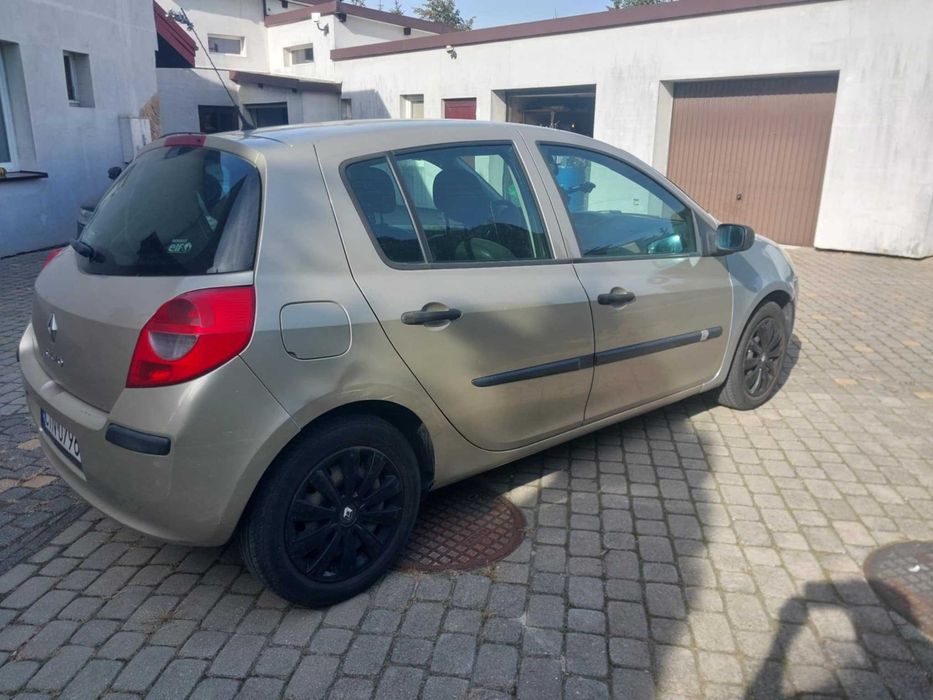 Renault clio 2007 1.4mpi + gaz