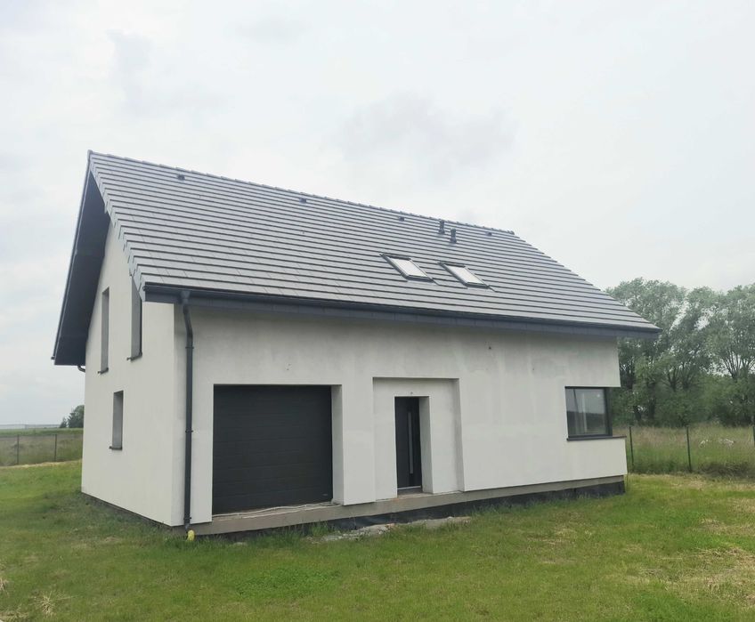 Dom jednorodzinny 156m2 z garażem, spokojna okolica