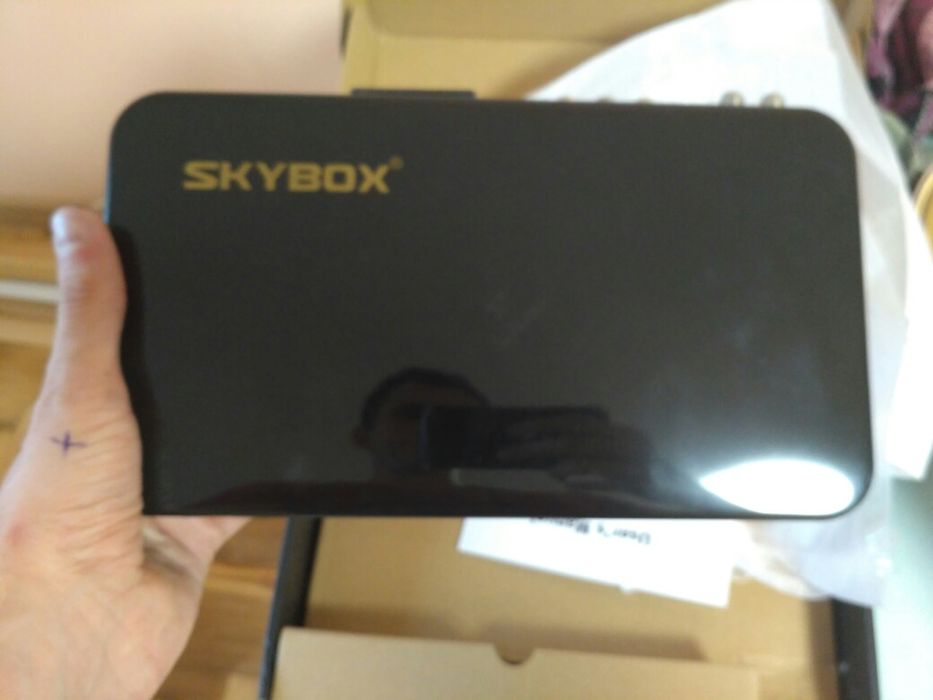 Спутниковый ресивер Skybox f5s