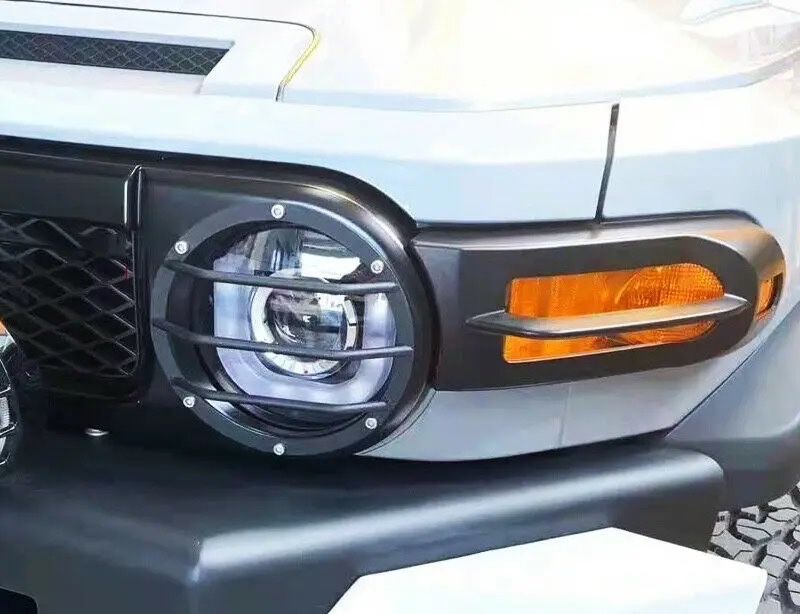 Toyota FJ Cruiser захист передніх фар