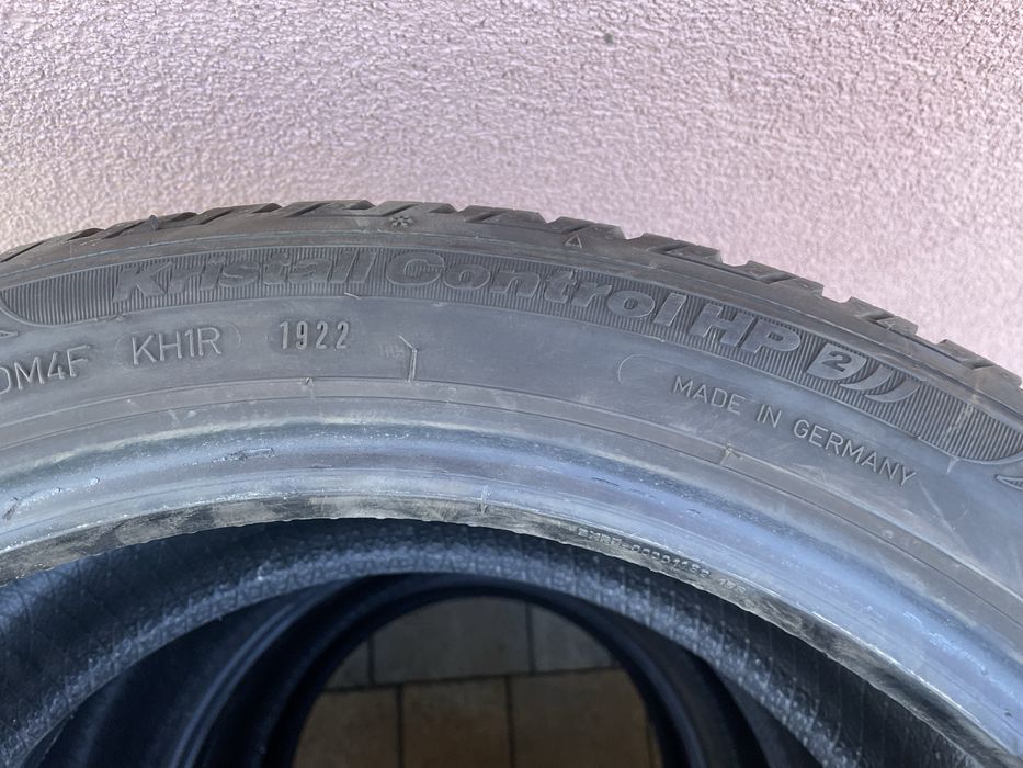 Jak nowe Fulda Kristall Kontrol HP2 225/45/18 DOT 1922