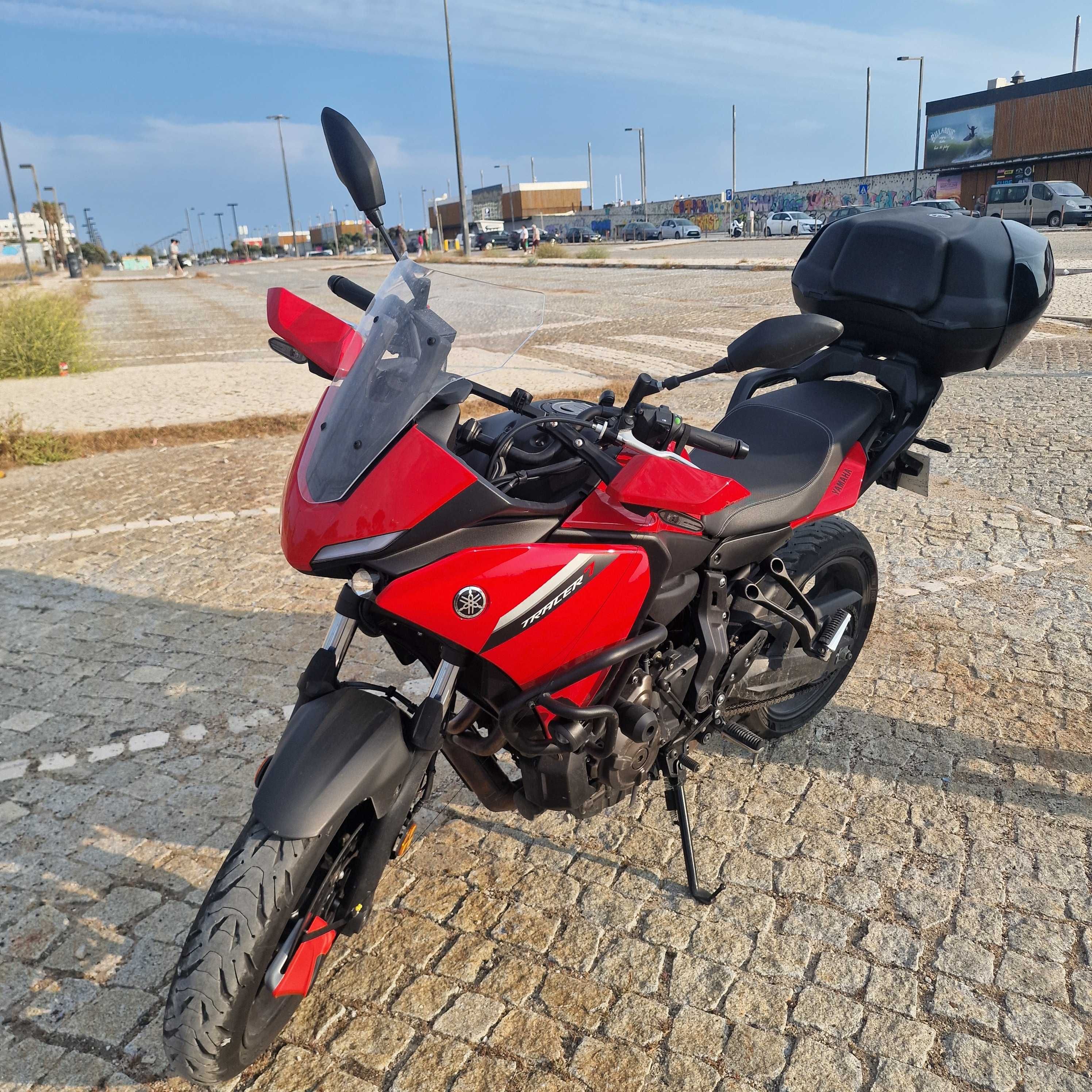 TRACER 7 com extras