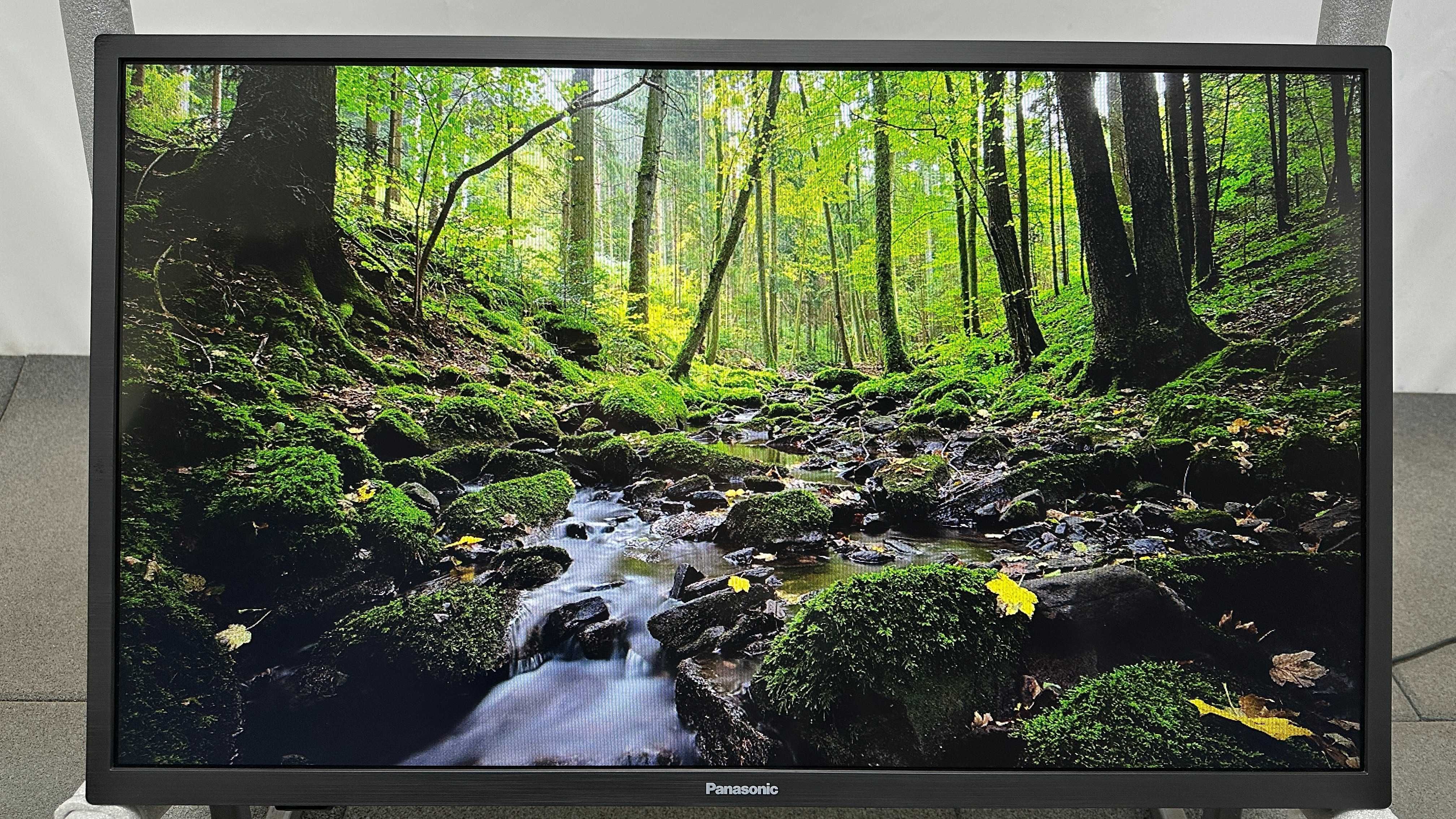 Акція! Телевізор 32 дюйми Panasonic TX-32GW324 (Triple Tuner HDMI USB)