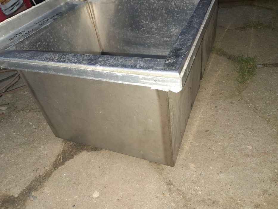 Zlewozmywak że stali nierdzewnej