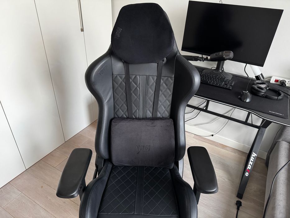 Fotel Yumisu 2050 Magnetic (Czarny) Skóra Naturalna