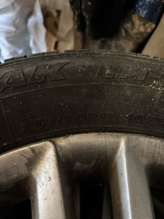 Колеса в зборі тоурег 5 130 r17