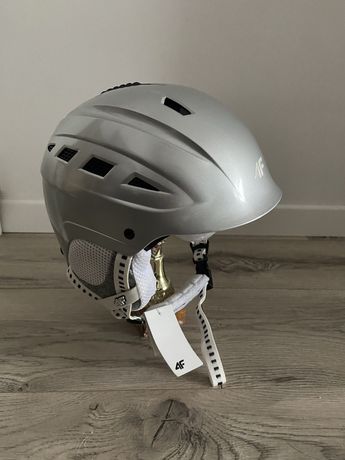 Kask narciarski damski 4f XS 53-54 cm