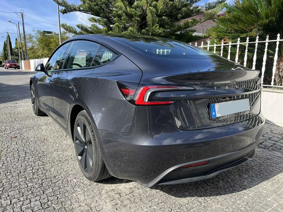 Tesla Model 3 Tração Traseira Premium
