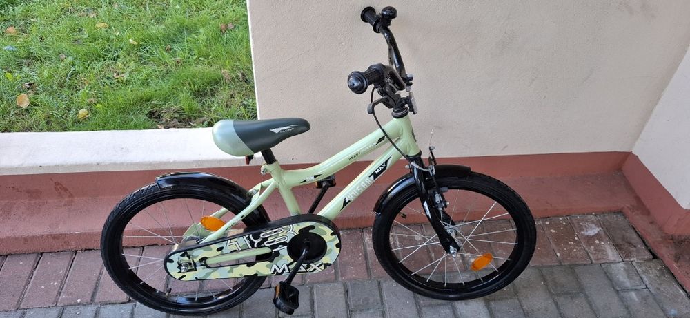 Rower dzieciecy plus 2 kółka