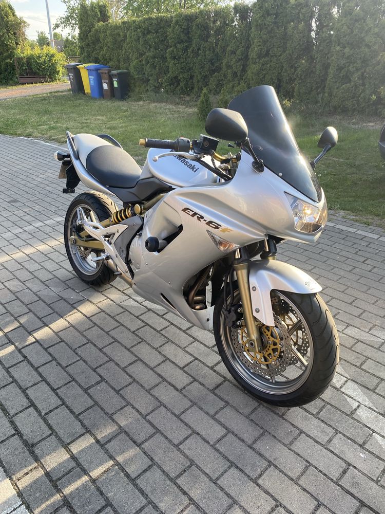 Kawasaki er6f 650cm3
