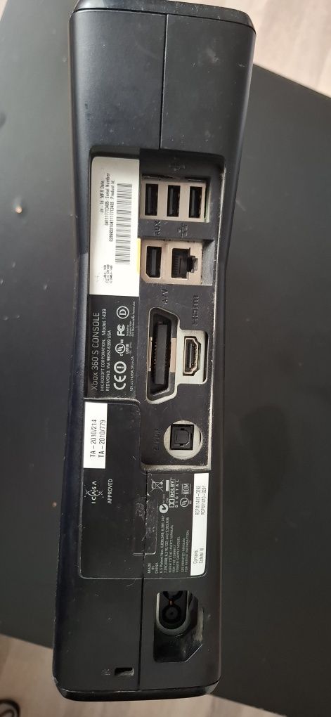 Xbox 360 z padem