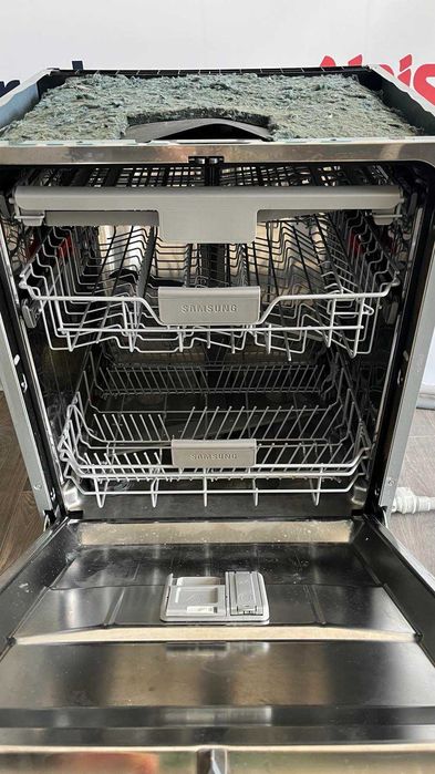 Посудомийна машина Samsung DW60R вживана з Європи, з гарантією