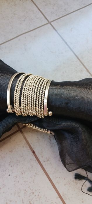 Pulseira prata,linda,nova