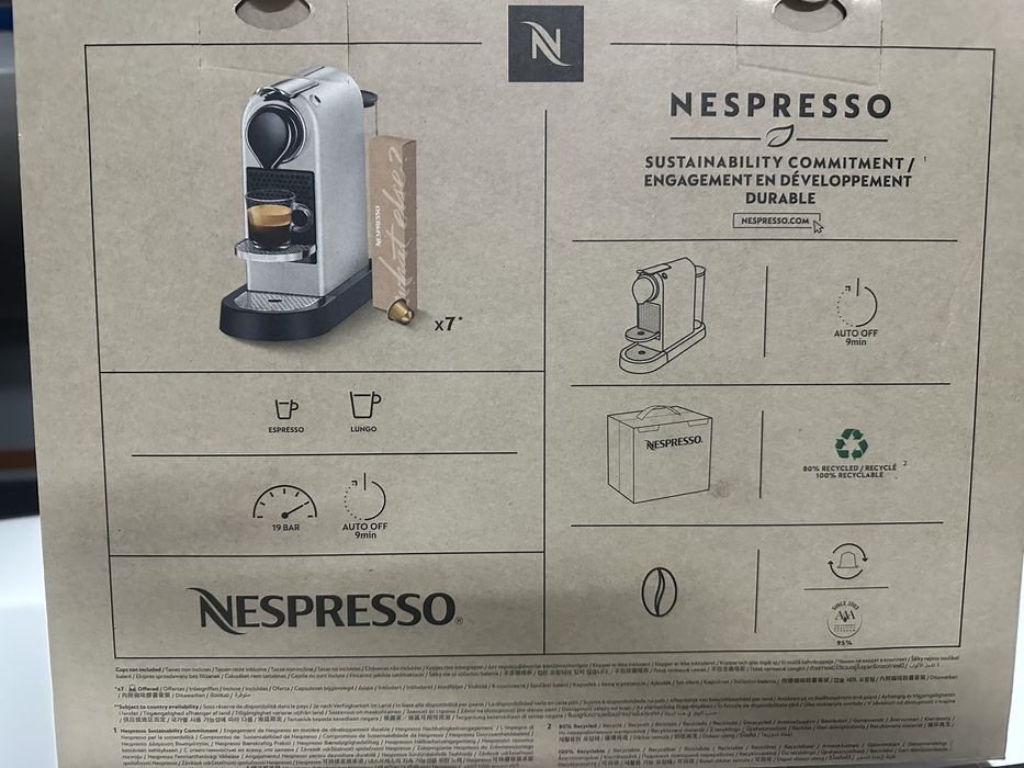 Maquina café Nespresso Citz vermelha, nova com garantia!