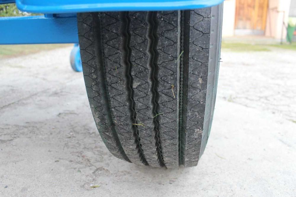 Przyczepa dłużyca dłużycowa do stali drutu słupów energetyka 5 Ton