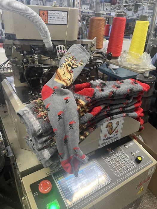 чулочно-носочные автоматы шкарпеткові машини Weihuan Yexiao SOOSAN