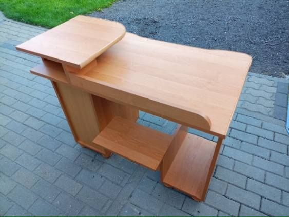 Sprzedam biurko komputerowe