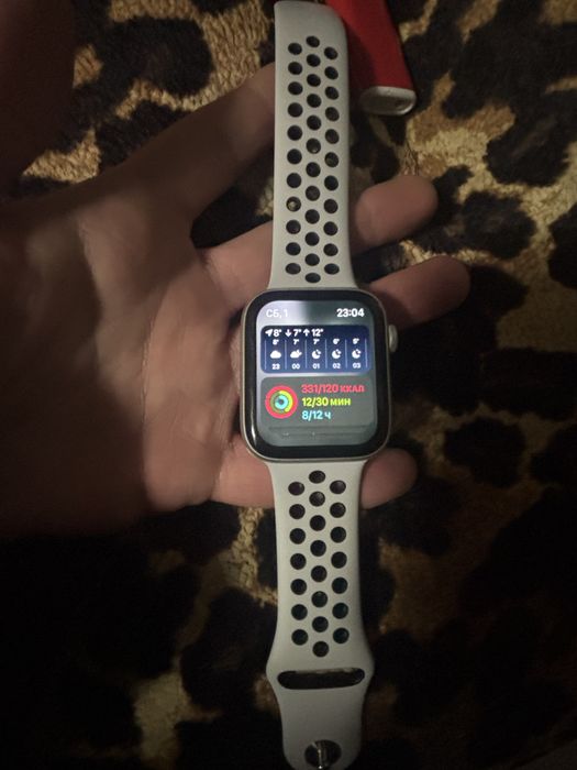 Apple Watch 5 NIKE series 44m. 84% аккум