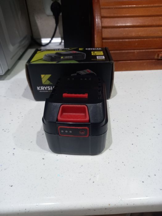 Sprzedam ładowarki i akumulator firmy Krysiak