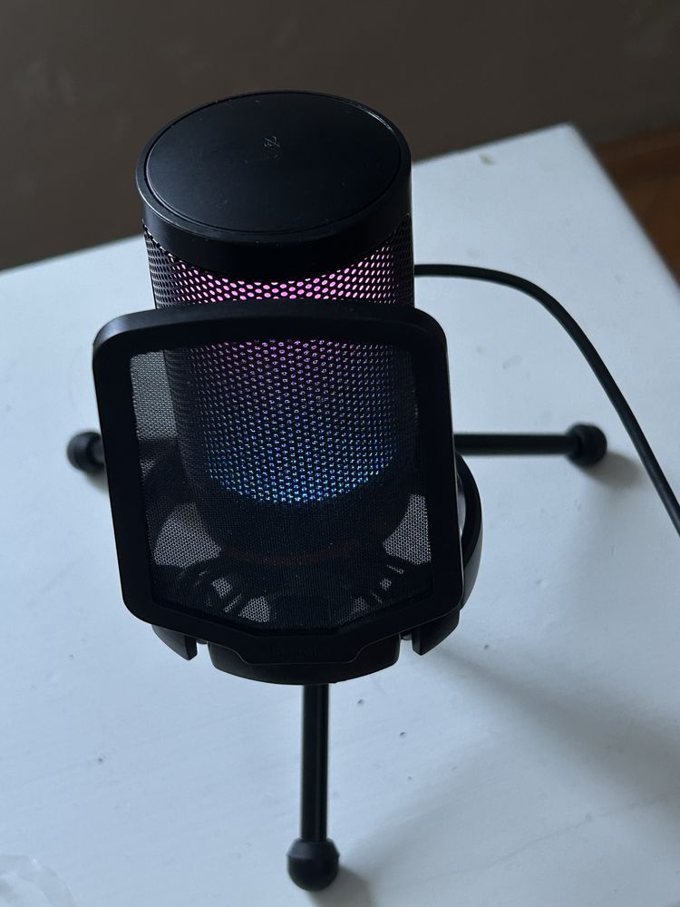 Fifine A6V AmpliGame RGB USB мікрофон | Як новий | Повний комплект