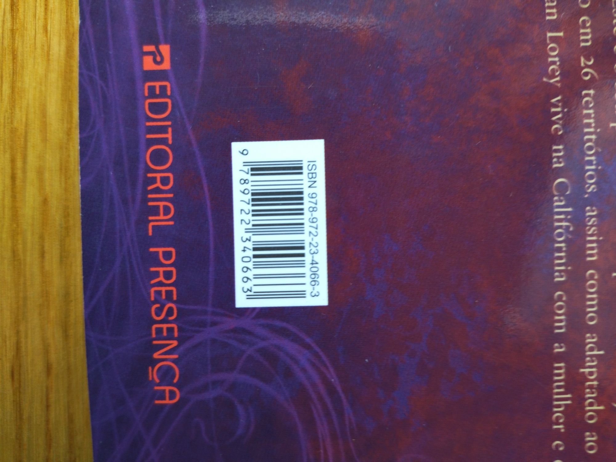 Livro A Academia dos Pesadelos
