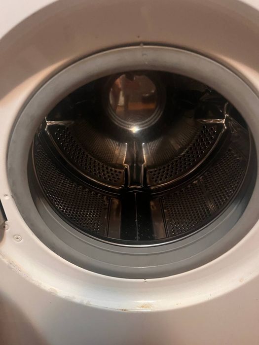 Продам пральну машинку ARDO A814.