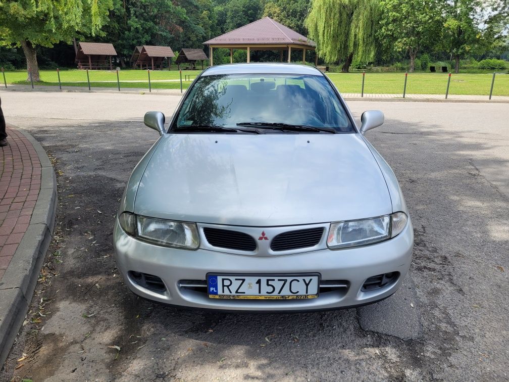 Mitsubishi Carisma GDi, klima, 156tys. km