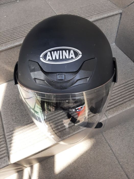 Kask na motor  AWINA
