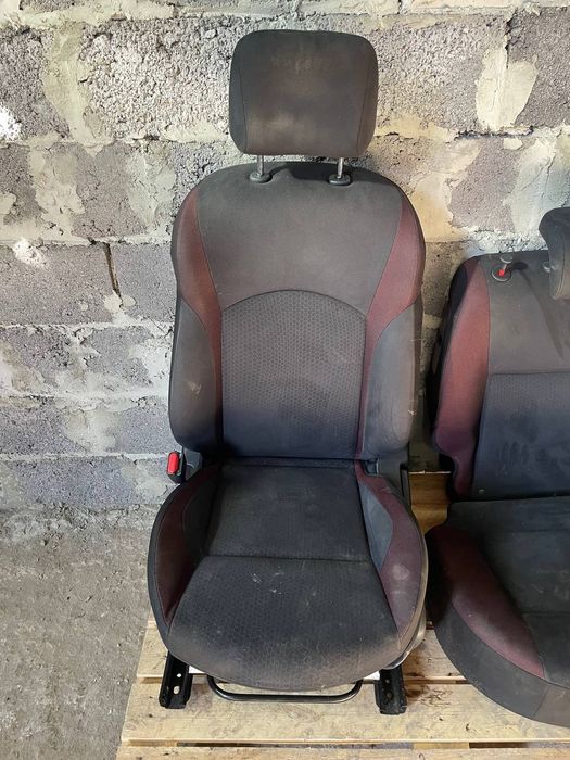 Сидіння Сиденья Салон Nissan Juke Ніссан Жук