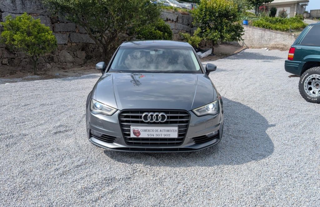 Audi A3 Limousine 1.6 TDI Atrraction