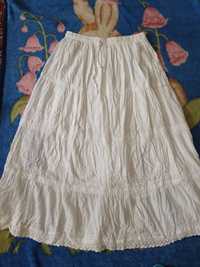 Женская белая юбка
