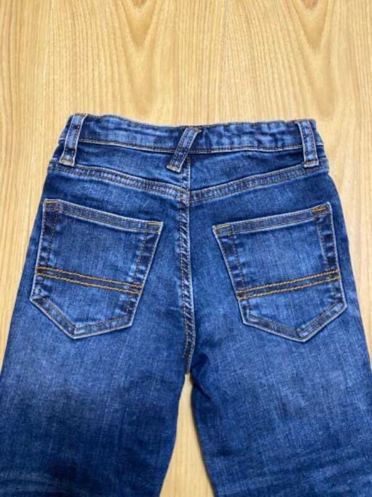 Классные качественные джинсы John Lewis на 4-5 лет, рост 104