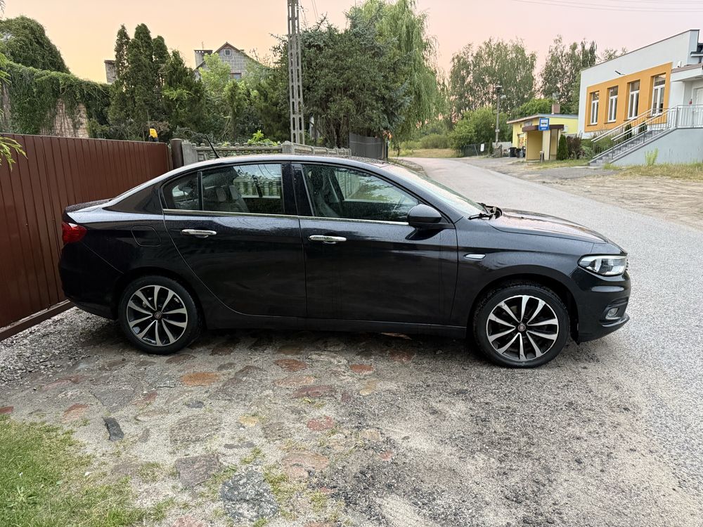 Fiat Tipo 1.3 JTD Sedan Navi climatronic Pdc 2016r