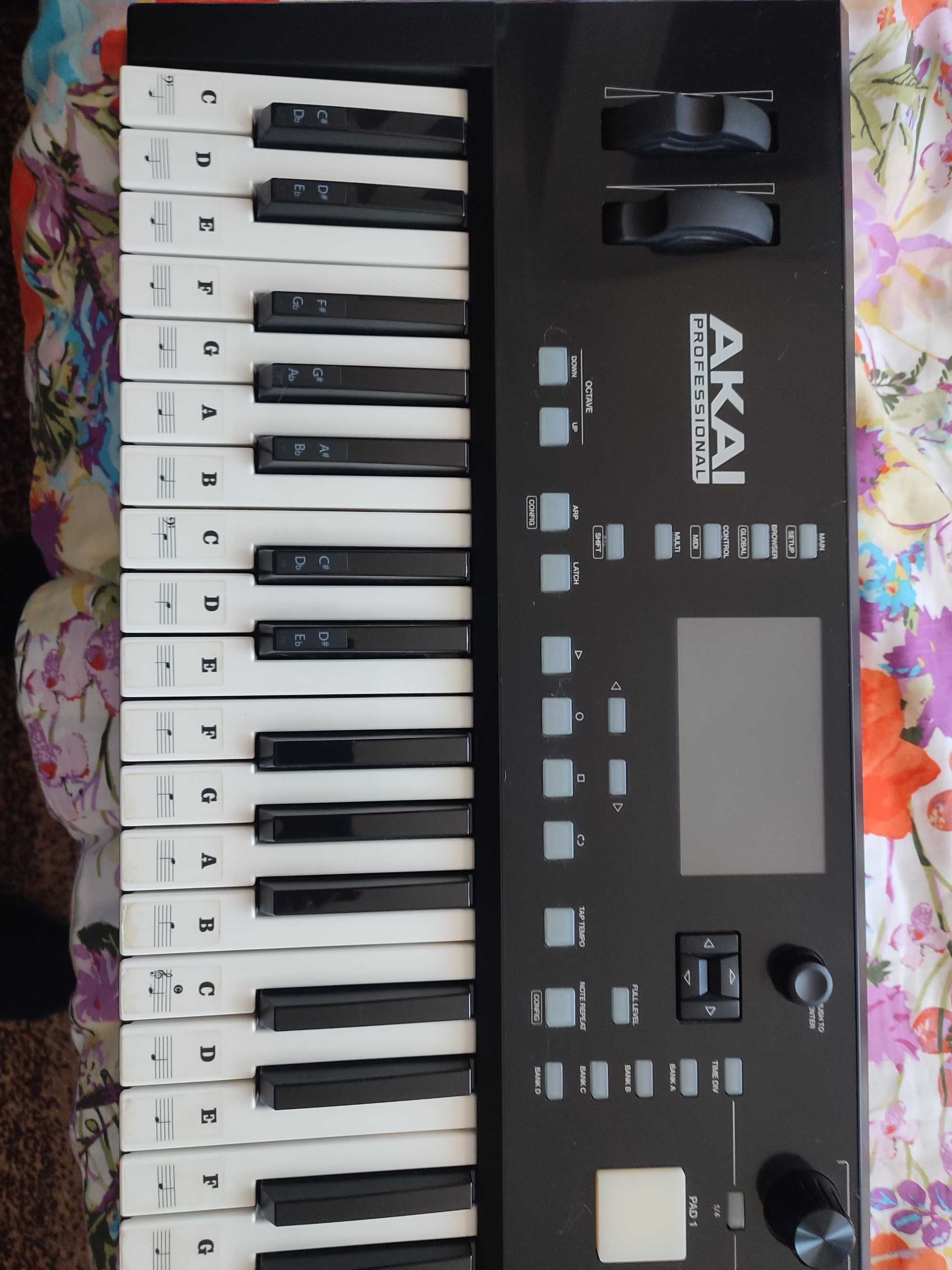 AKAI Advance 61 Sprzedam lub zamienię na inny kontroler MIDI.
