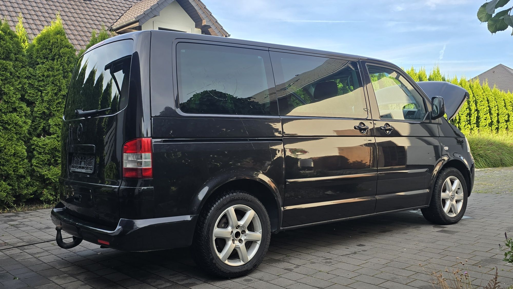 Multivan 2.5 TDI 174KM niski przebieg uszkodzony silnik