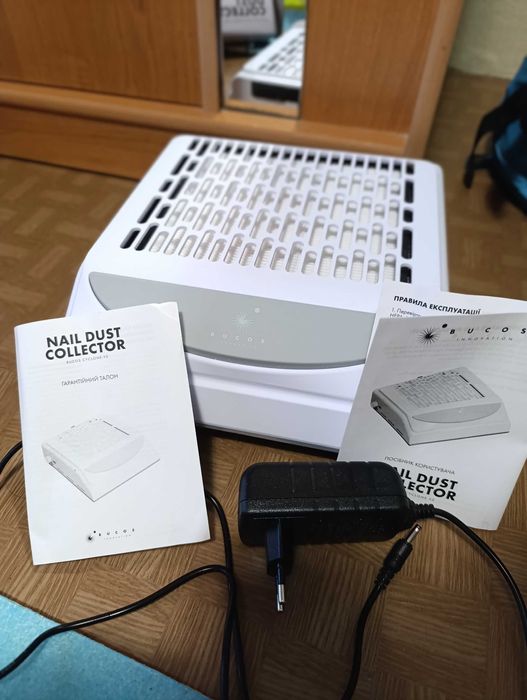 Витяжка для манікюру та педикюру Вucos