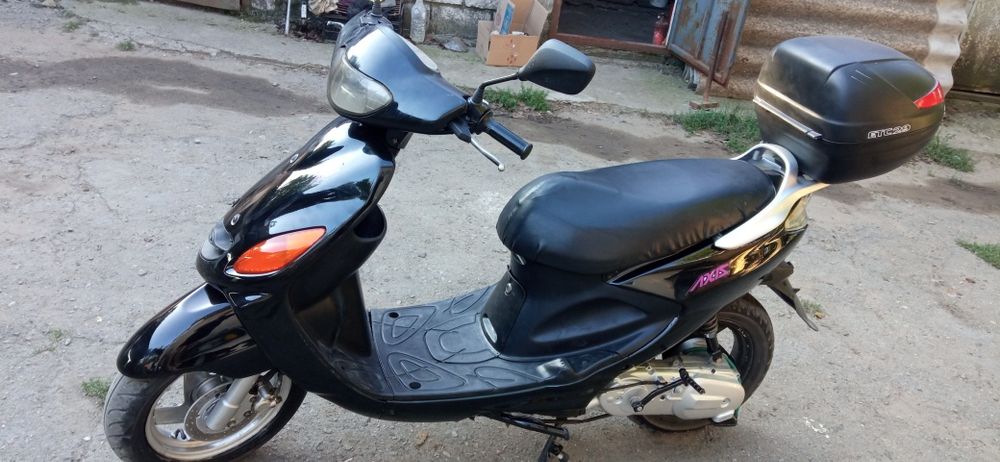 Продам скутер Ямаха гранд аксис 100