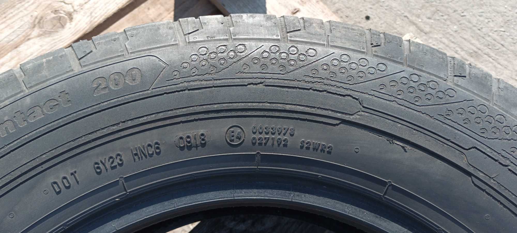 Opony letnie BUS Continental VanContact 205/75/16C - 2 szt. R15C A61