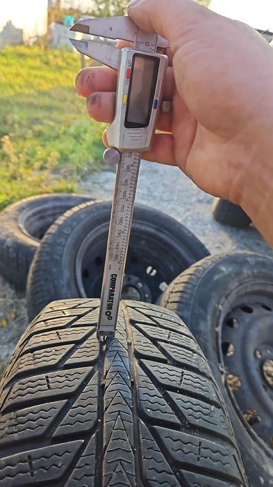 Felgi stalowe wraz z oponami